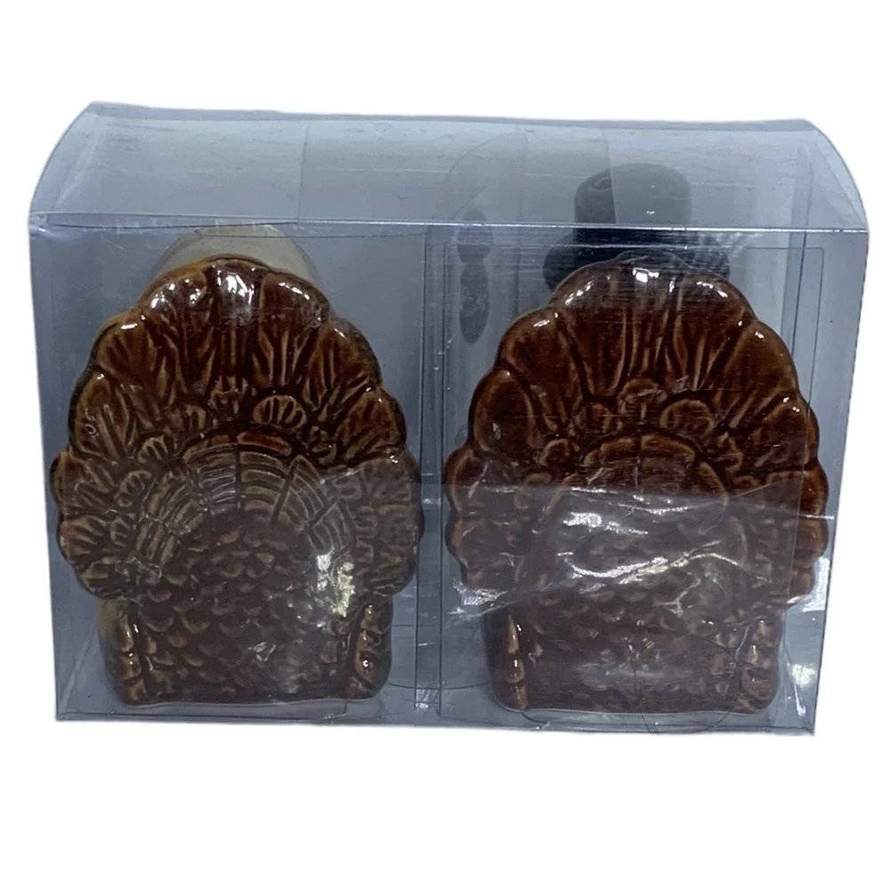 Thanksgiving Harvest Turkey Salt and Pepper Shaker Ceramic Set Rustic Fall Color